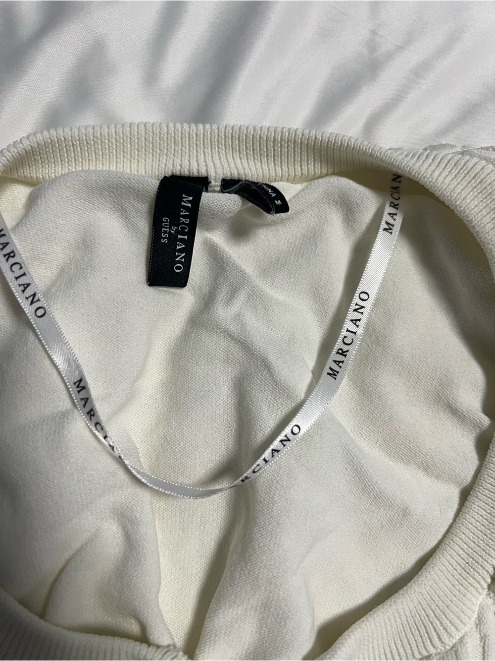 Guess Cream Ruffle-Textured Cropped Cardigan - Picture 2 of 6